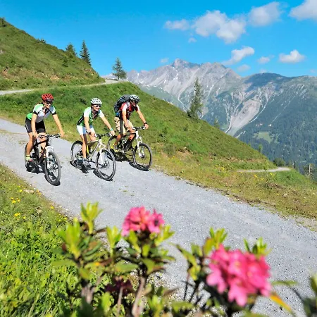 Arlberg By Interhome